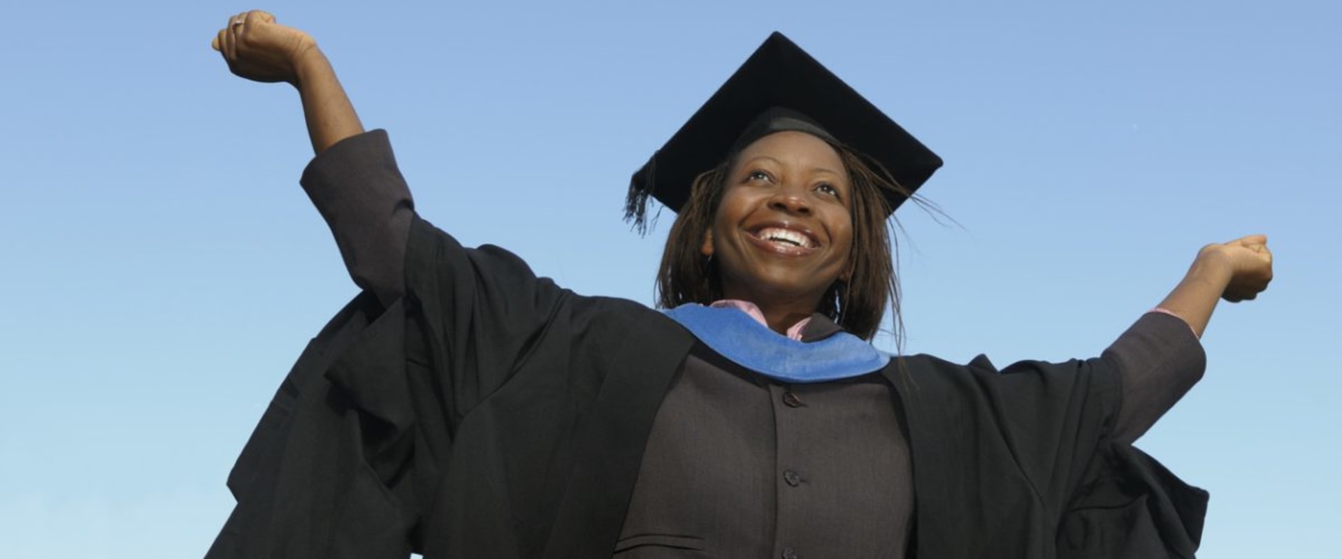 Thesis vs. Non-Thesis Options: Understanding the Differences for Online Degrees